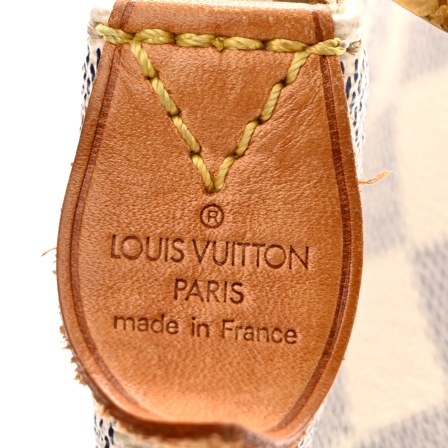 Louis Vuitton Damier Azur Totally MM 6 of 9