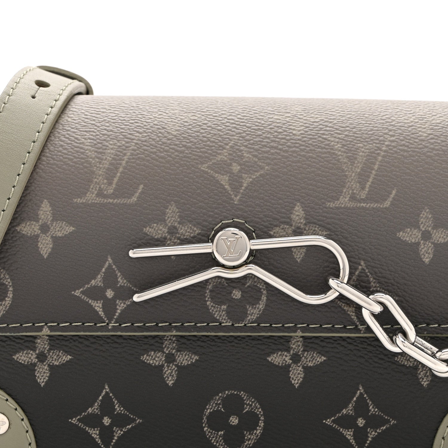 Louis Vuitton Monogram Gradient Steamer Wearable Wallet Khaki Green 7 of 9
