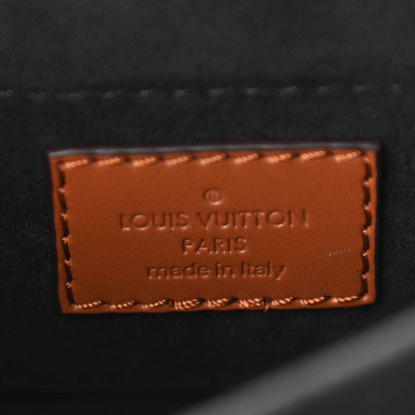 Reverse Monogram Dauphine Mini