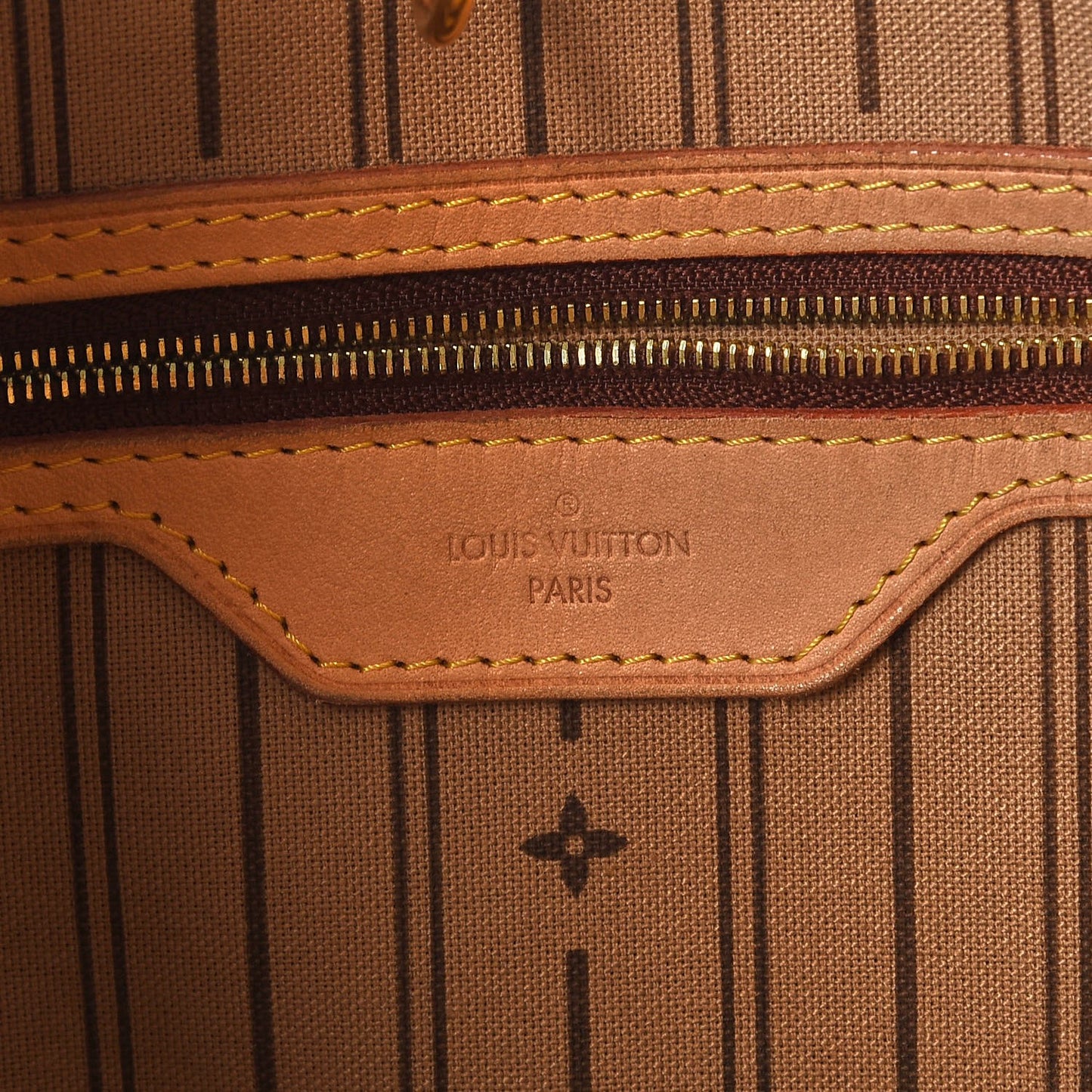 Monogram Delightful GM