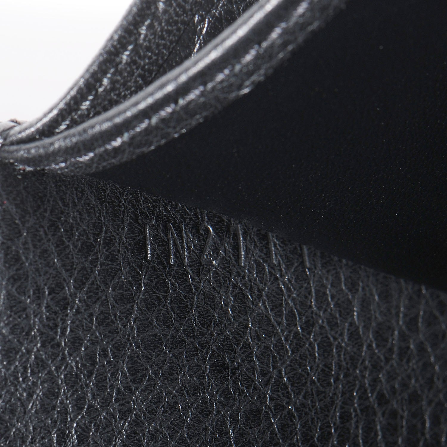 Louis Vuitton Mahina Iris Wallet Black 7 of 7