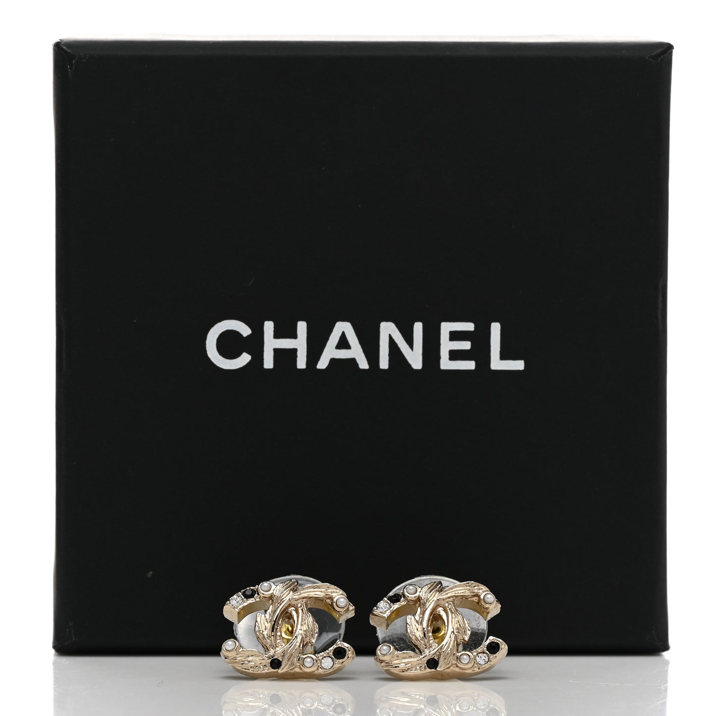 Pearl Crystal CC Earrings Gold Black