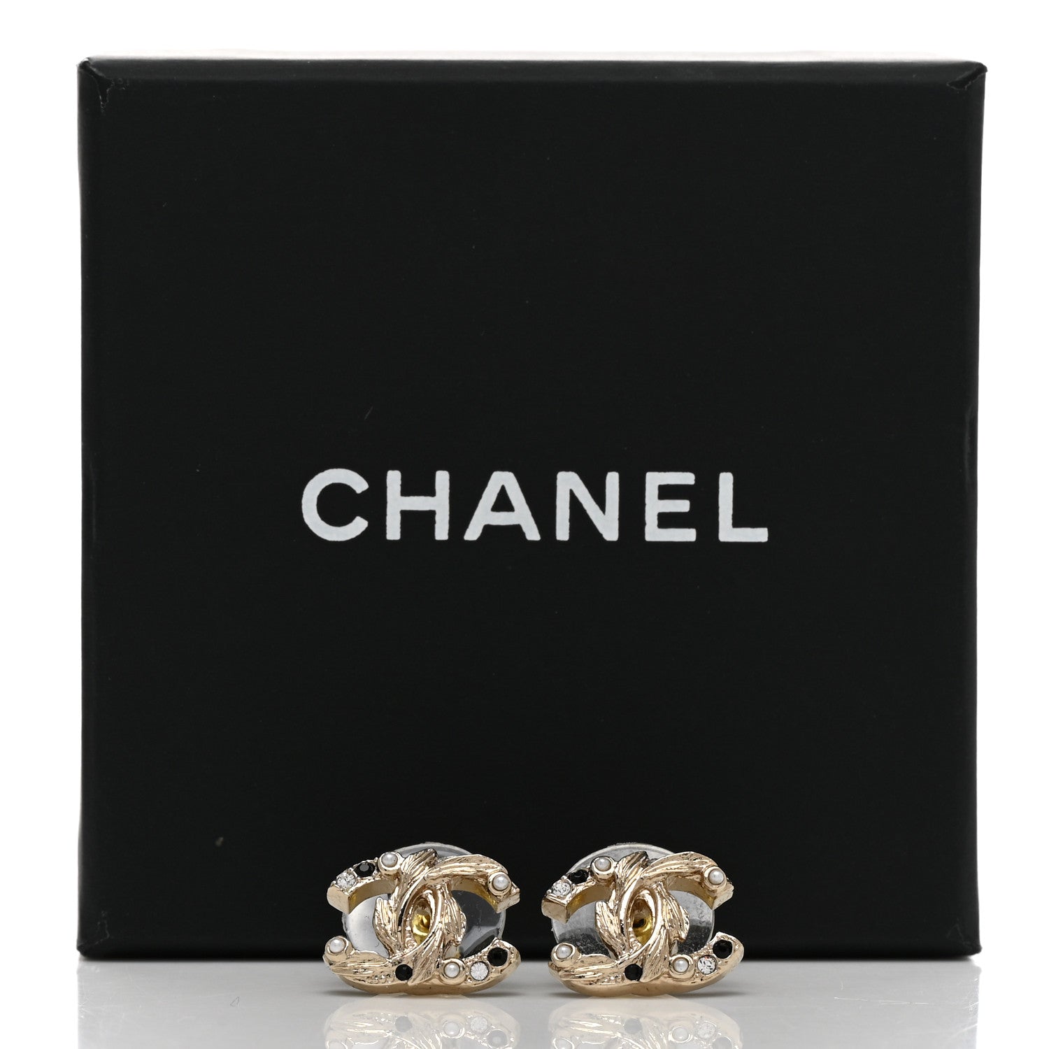 Chanel Pearl Crystal CC Earrings Gold Black 5 of 5