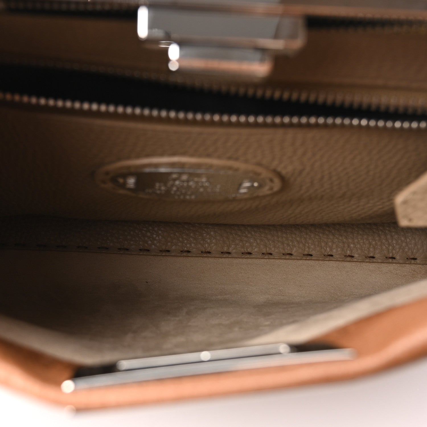 Fendi Cuoio Romano Selleria Bi-Color Medium Peekaboo Iconic Satchel Mou Deserto 5 of 11