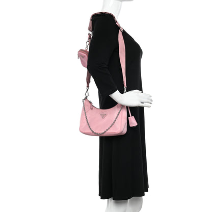 Prada Nylon Re-Edition 2005 Shoulder Bag Rosa 2 of 11