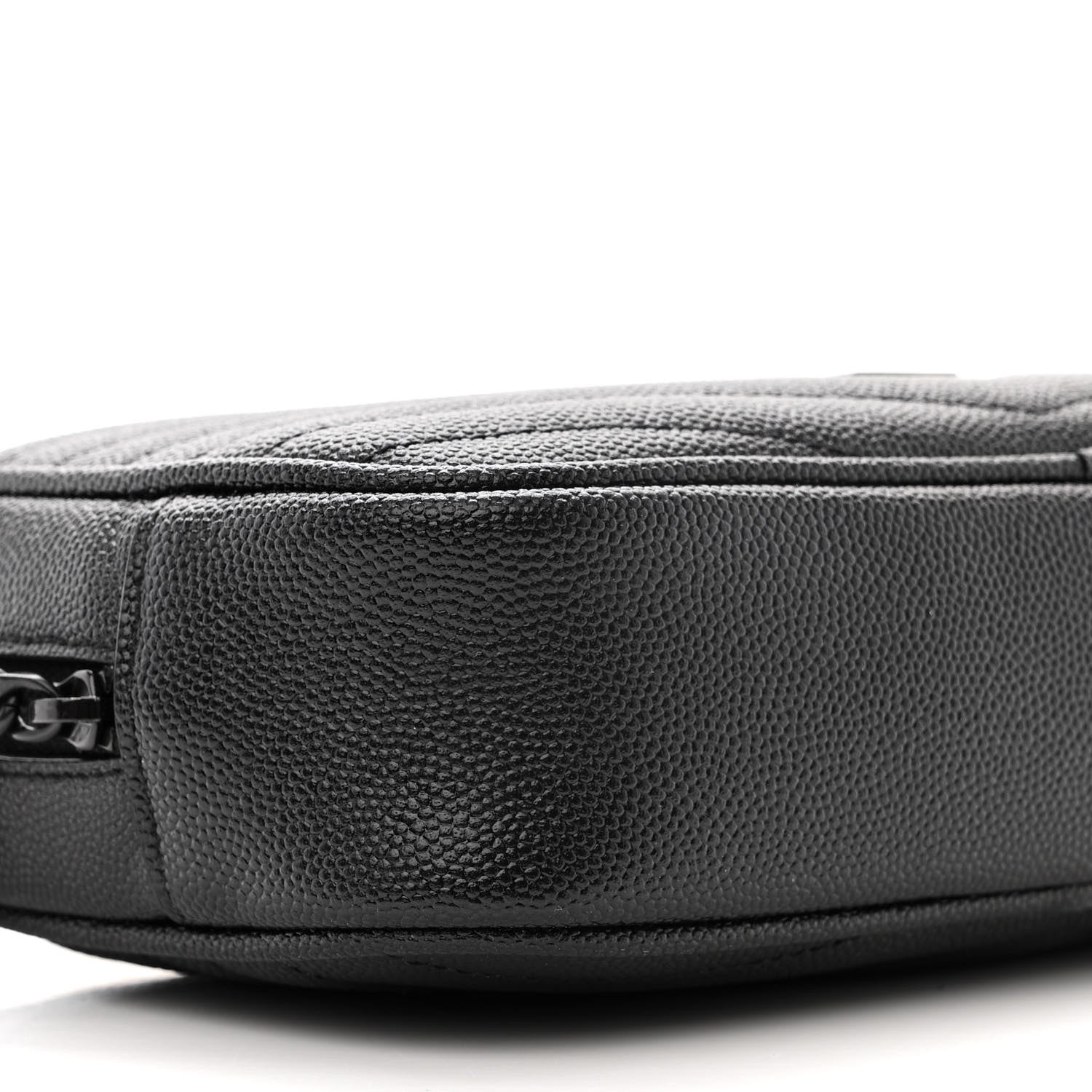 Saint Laurent Grain De Poudre Matelasse Monochrome Monogram Mini Lou Camera Bag Black 9 of 11