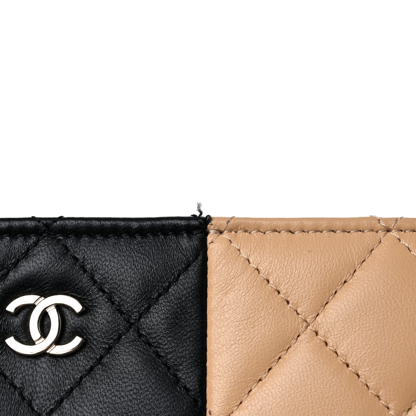 Lambskin Quilted Wallet On Chain WOC Beige Black