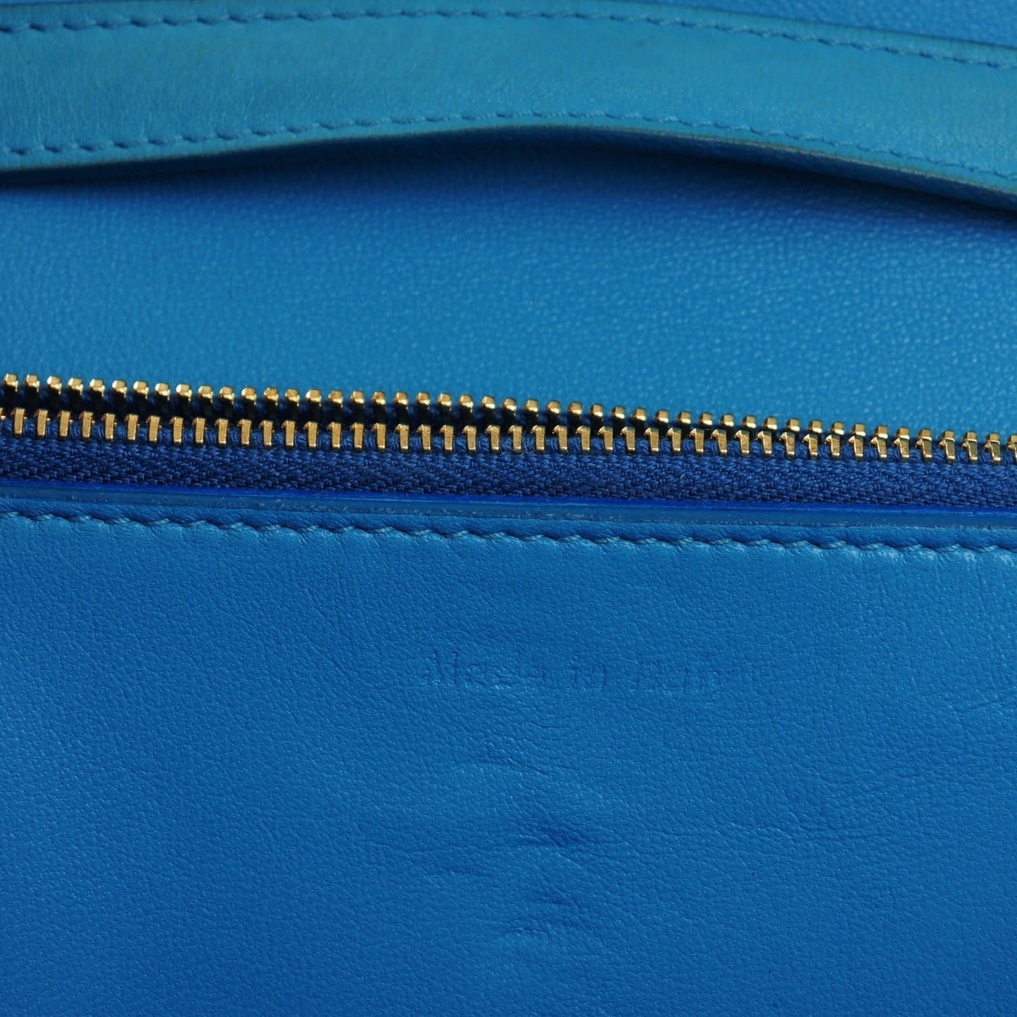 Smooth Calfskin Medium Classic Box Flap Bag Lagoon