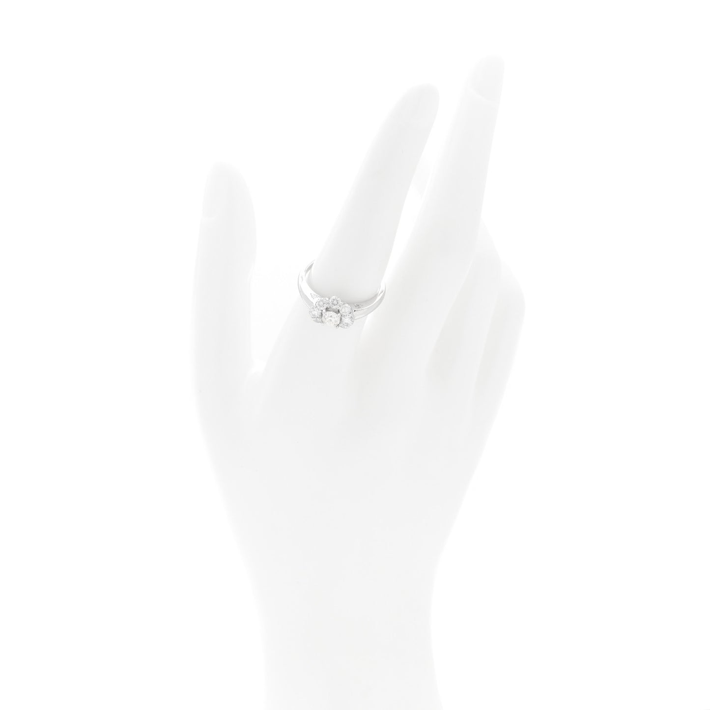 18K White Gold Diamond .30ctw Ring 56 7.75