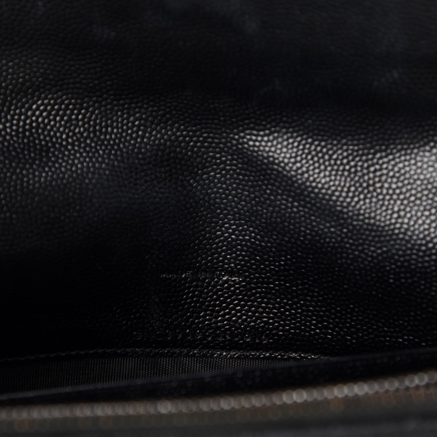Saint Laurent Grain De Poudre Matelasse Chevron Monogram Monochrome Envelope Chain Wallet Black 9 of 10