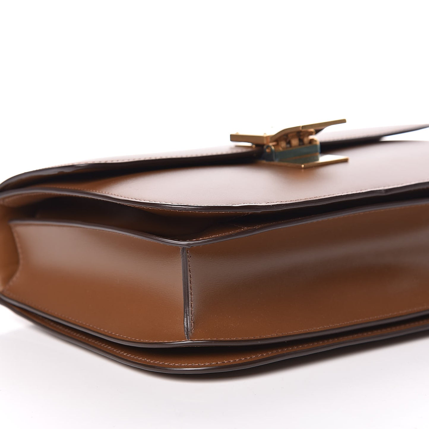 Box Calfskin Medium Classic Box Flap Bag Camel
