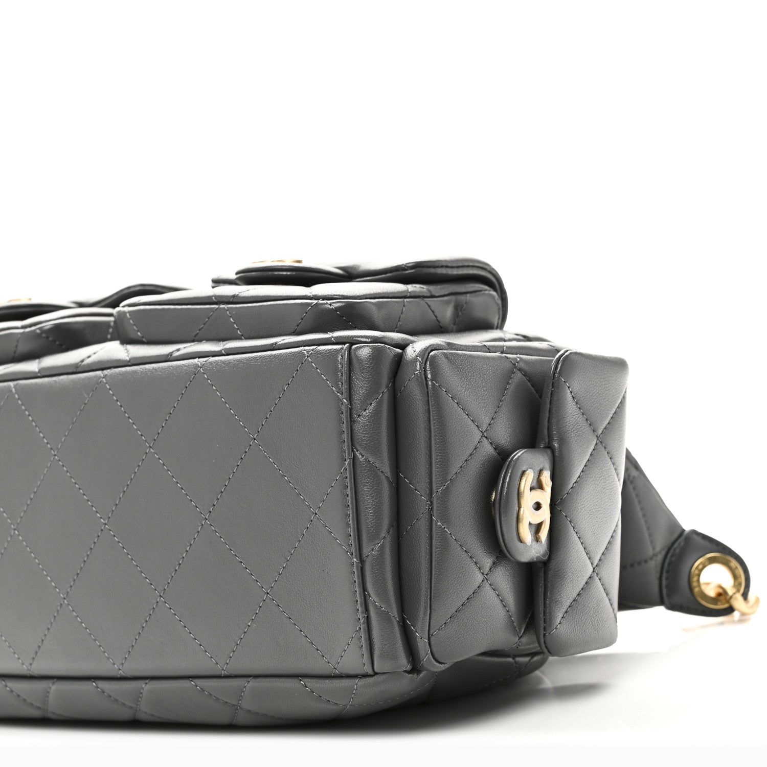CHANEL コーデュロイ ショルダーバッグ グレー Chanel Shiny Lambskin Quilted Large Trendy Pockets Hobo Grey