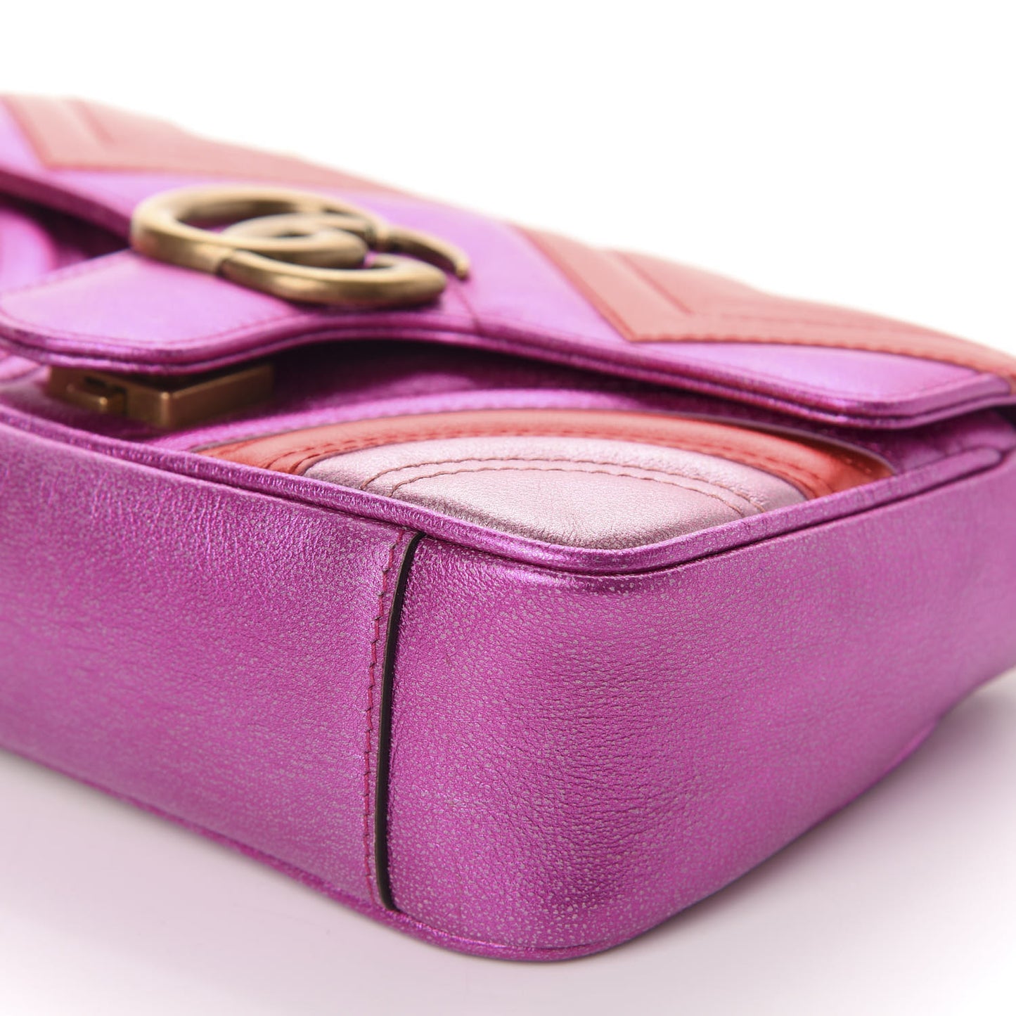 Metallic Calfskin Matelasse Mini GG Marmont Shoulder Bag Fuchsia