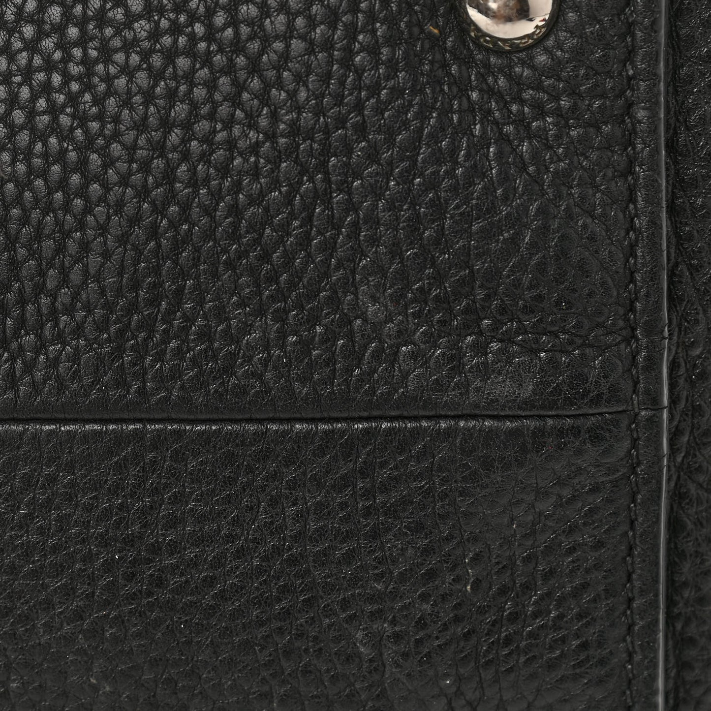 Vitello Daino Shopping Tote Black