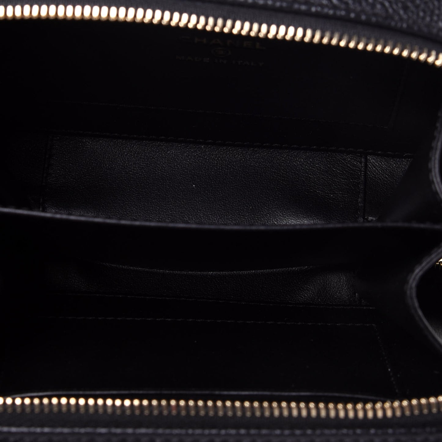 Caviar Quilted CC Filigree Vanity Clutch With Chain Black