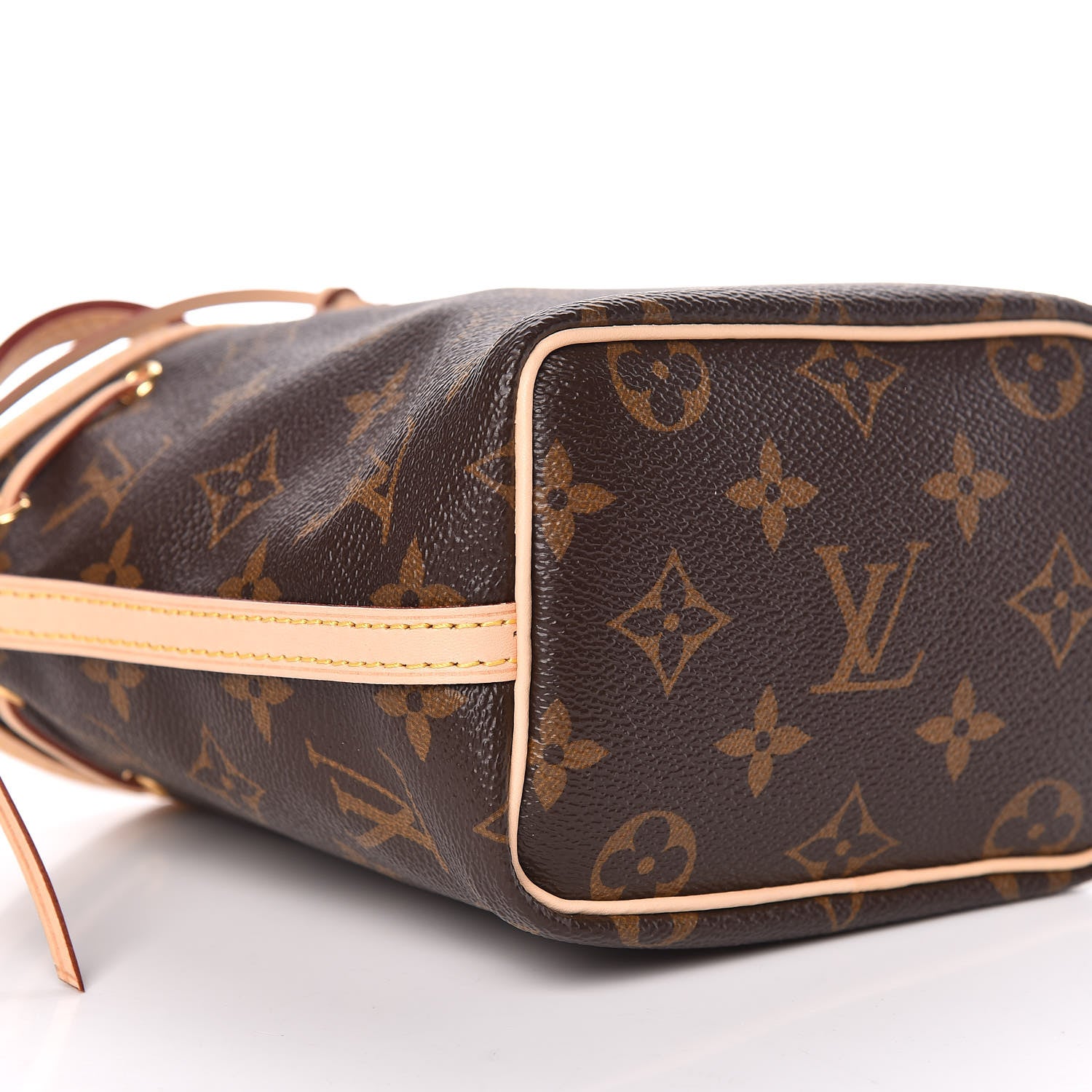 Louis Vuitton Monogram Nano Noe 5 of 10