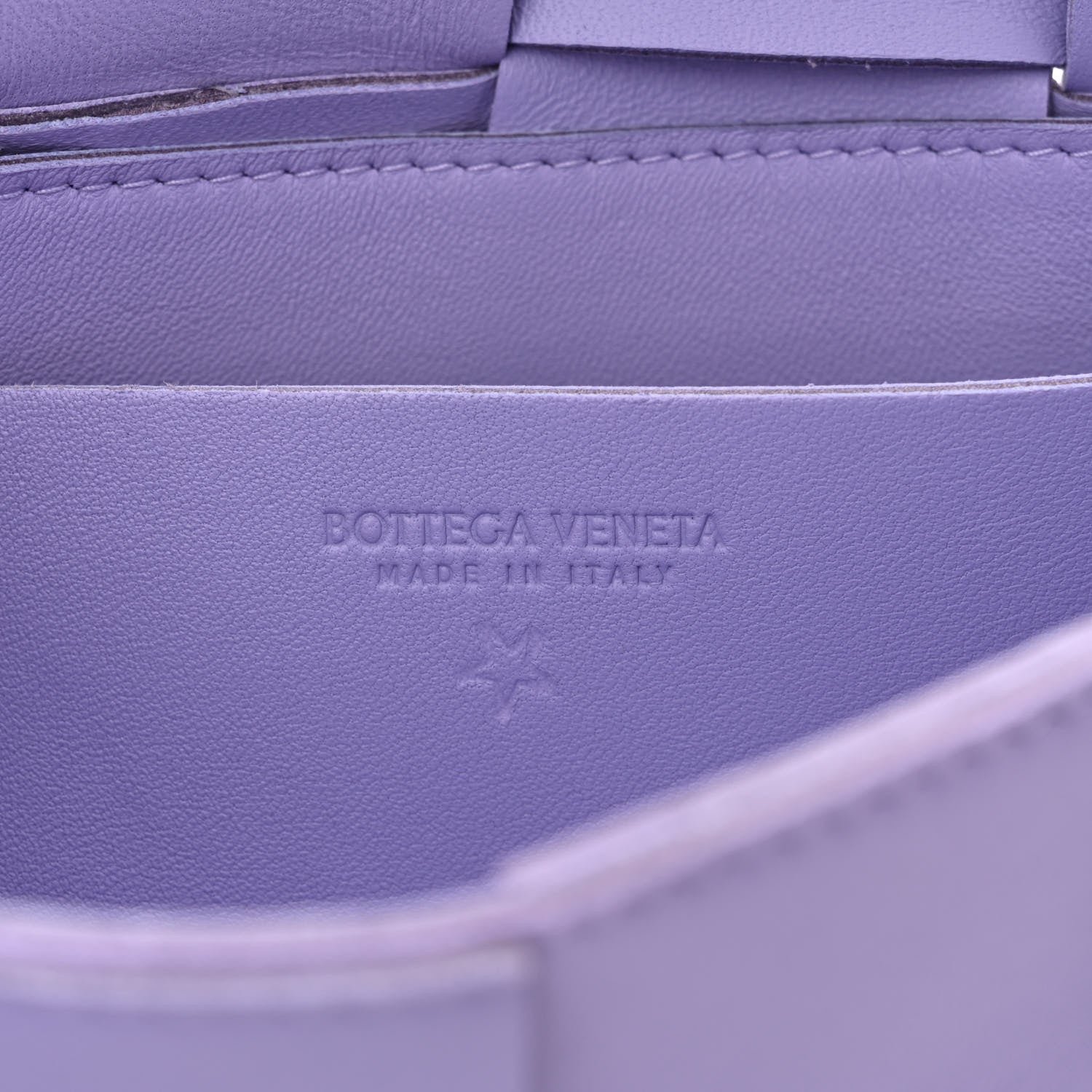 Bottega Veneta Nappa Maxi Intreccio The Belt Cassette Bag Wisteria 6 of 10