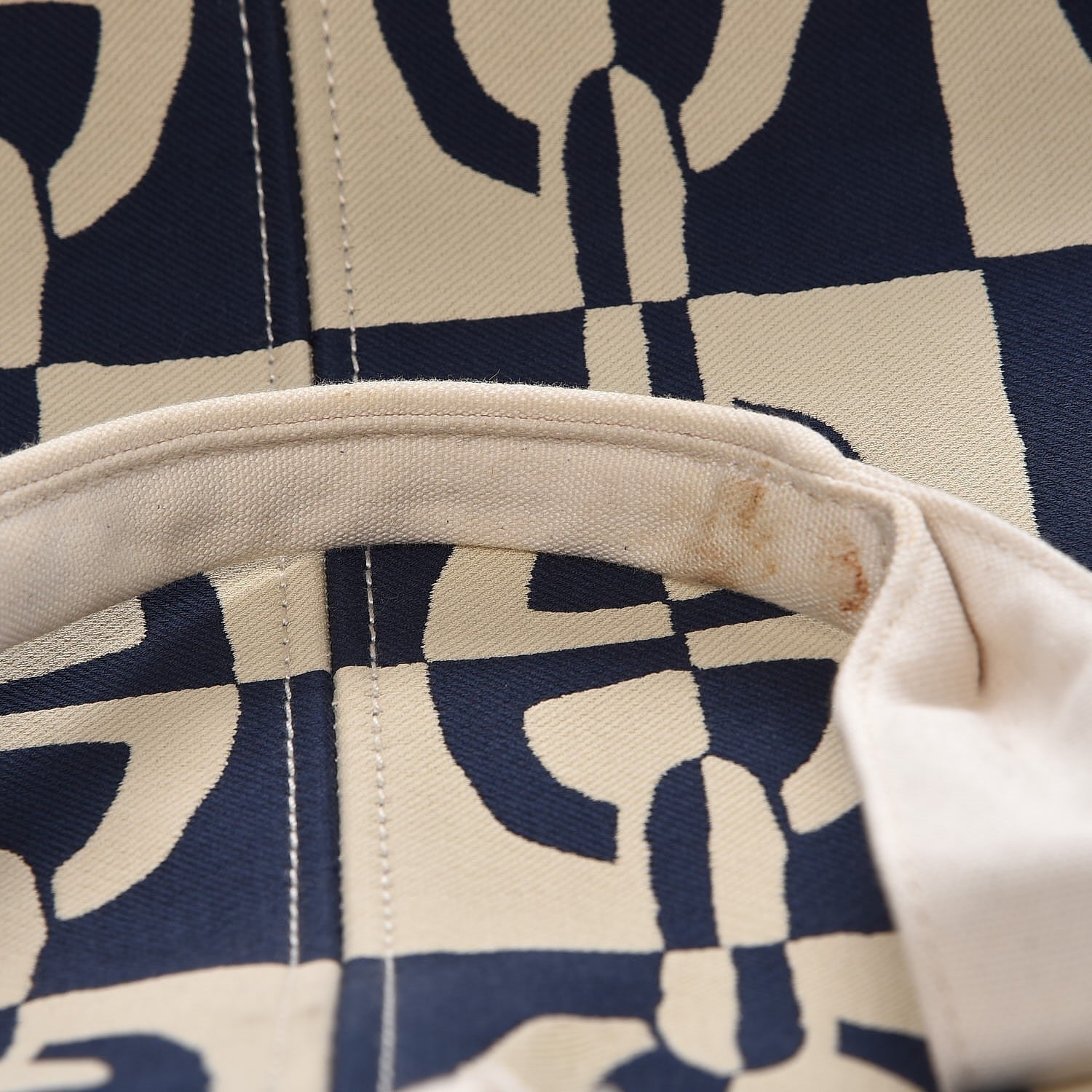 Hermes Canvas Chain De Ancre Beach Tote Navy 13 of 15