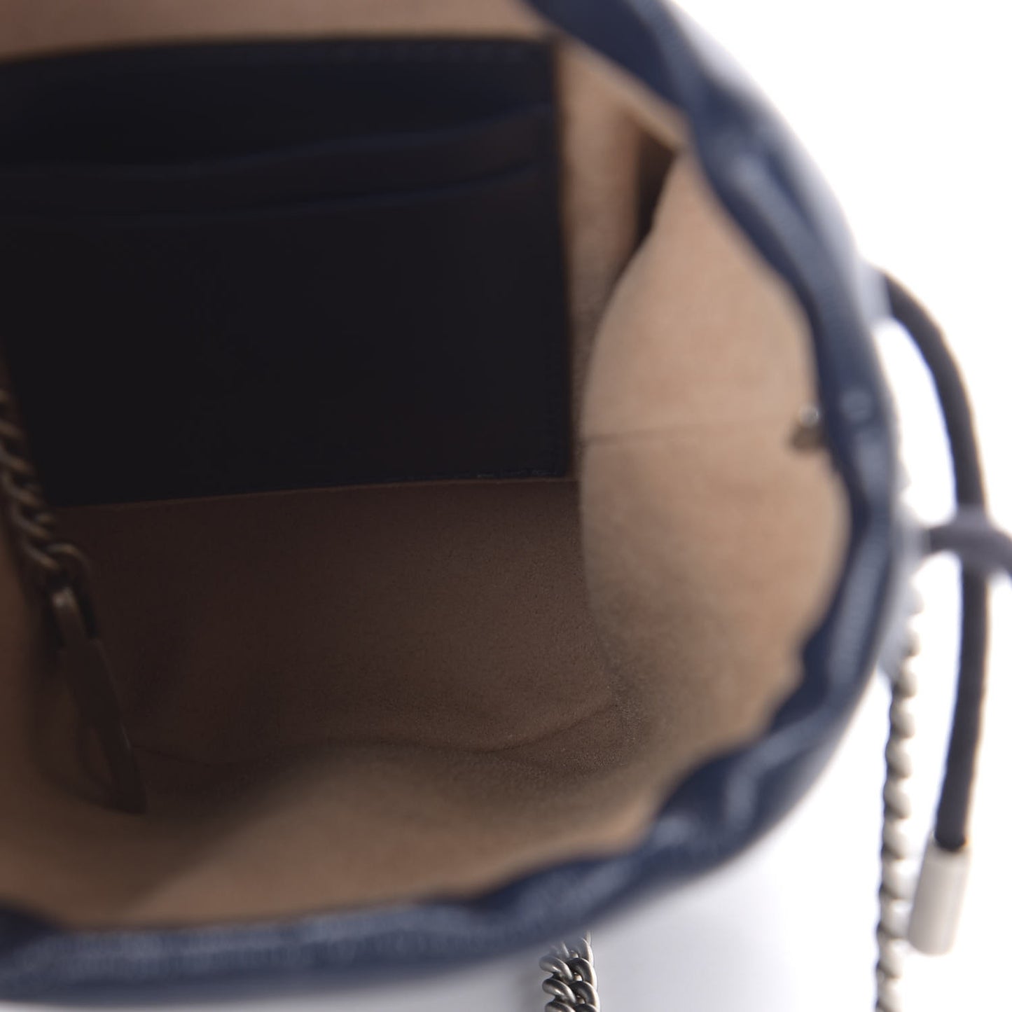 Vintage Effect Calfskin Matelasse Diagonal Mini Torchon GG Marmont 2.0 Bucket Bag Blue Agata Mystic White