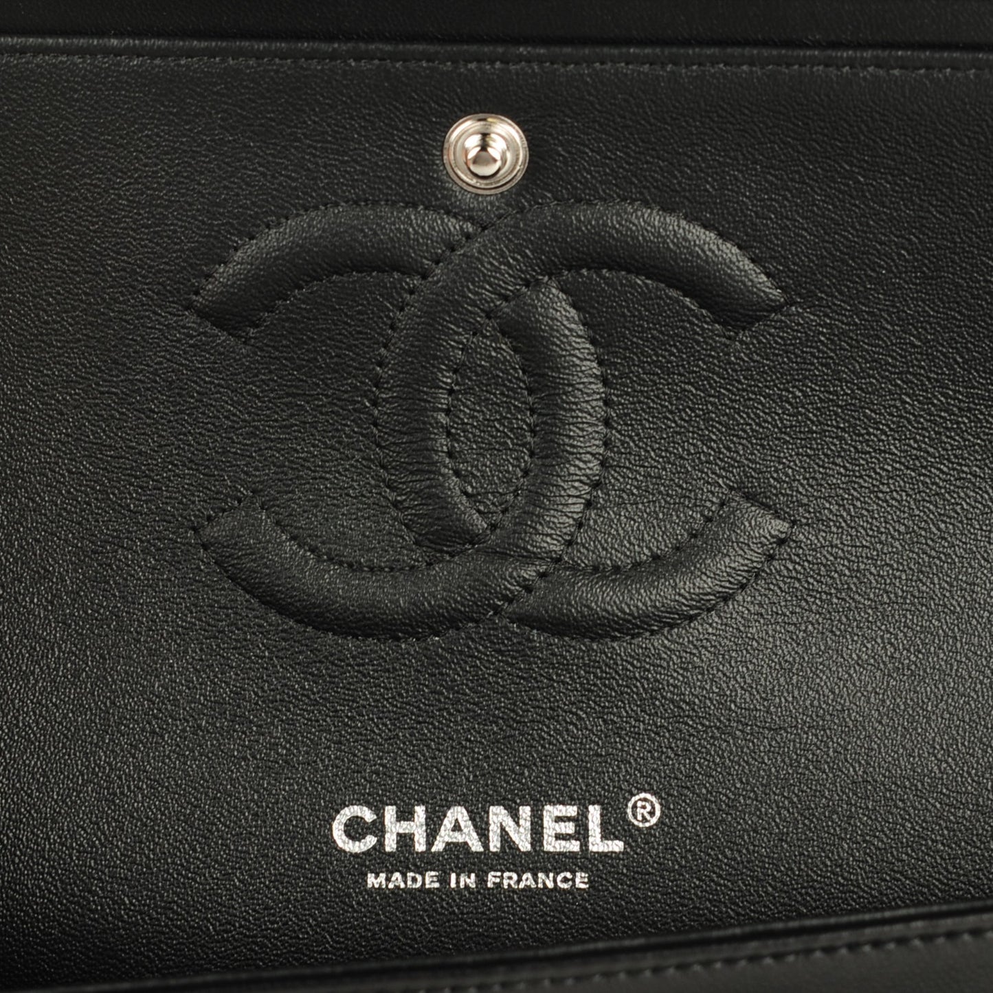 Lambskin Chevron Medium Double Flap So Black