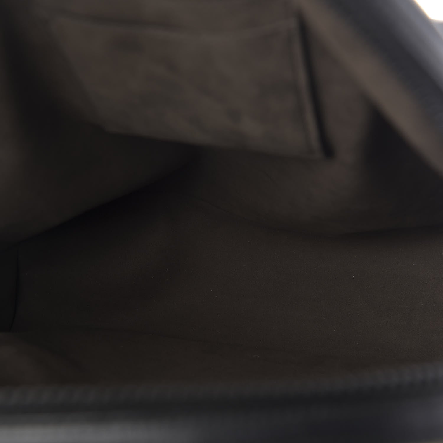 Gucci GG Supreme Monogram Medium Backpack Black 4 of 10