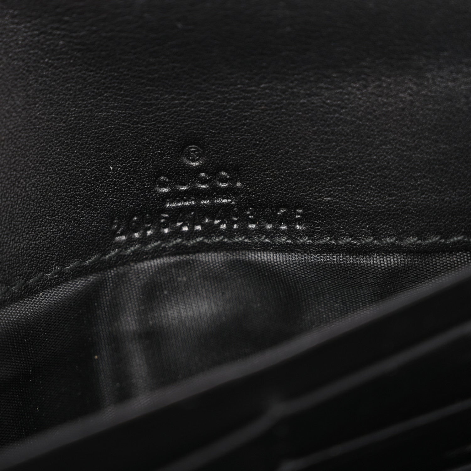 Gucci Soft Microguccissima Dice Chain Wallet Black 5 of 14