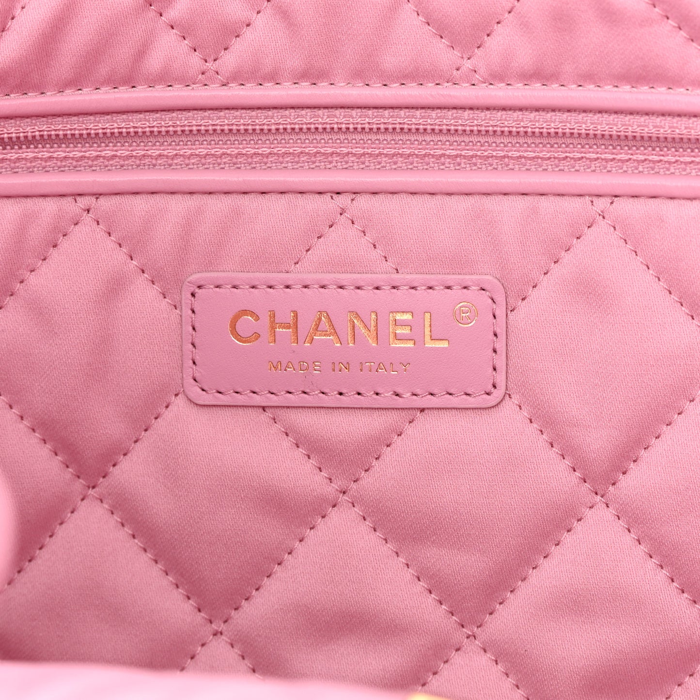 Shiny Calfskin Quilted Small Chanel 22 Pink