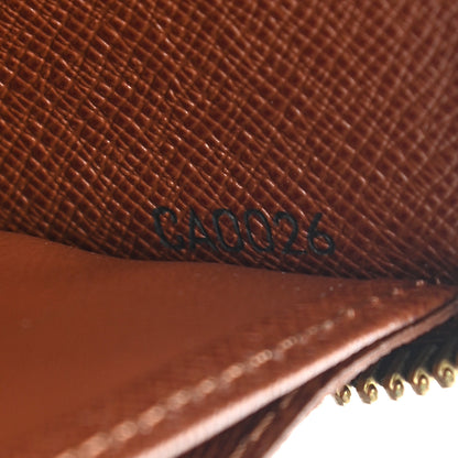 Louis Vuitton Monogram Zippy Wallet 7 of 7