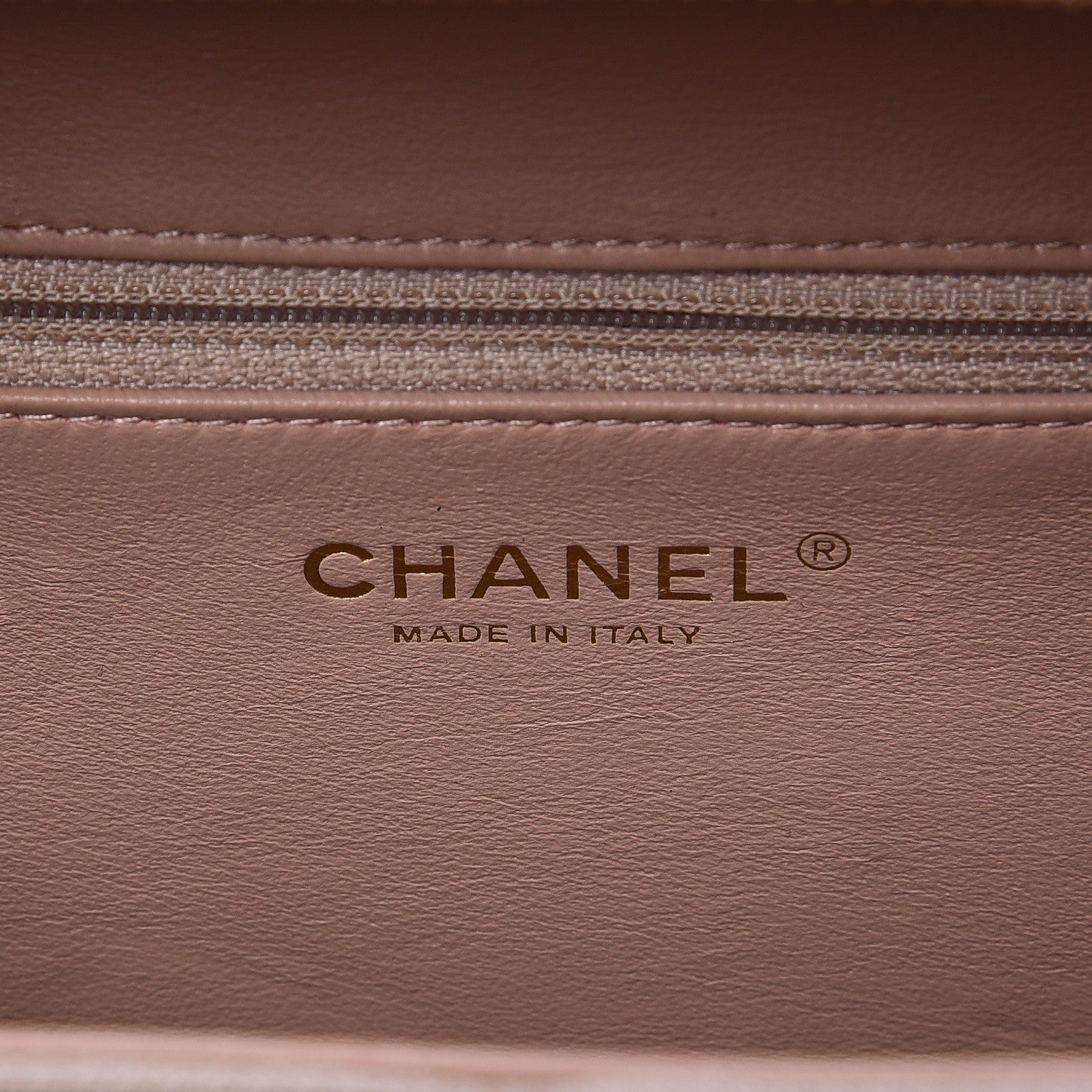 Chanel Caviar Quilted Medium CC Filigree Vanity Case Beige 7 of 9