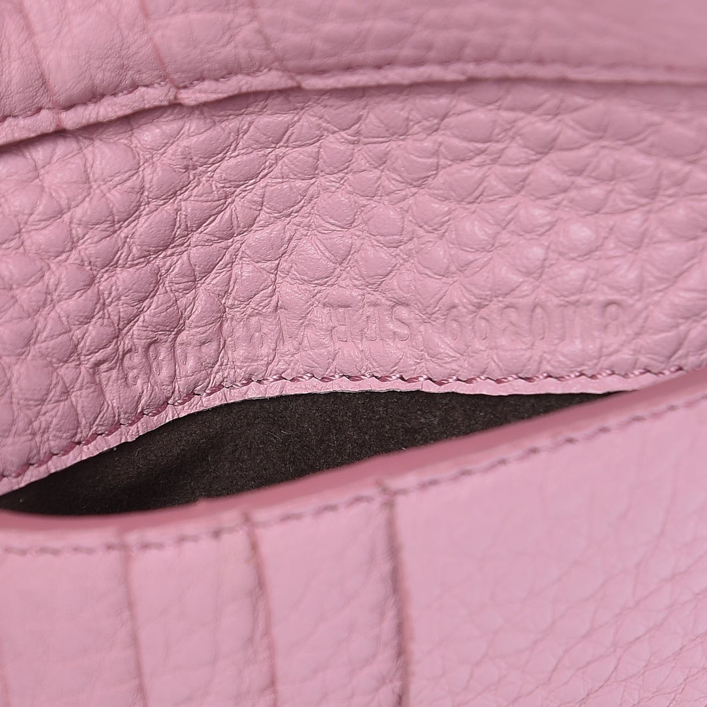 Cuoio Romano Selleria Peekaboo Compact Wallet Acquerello