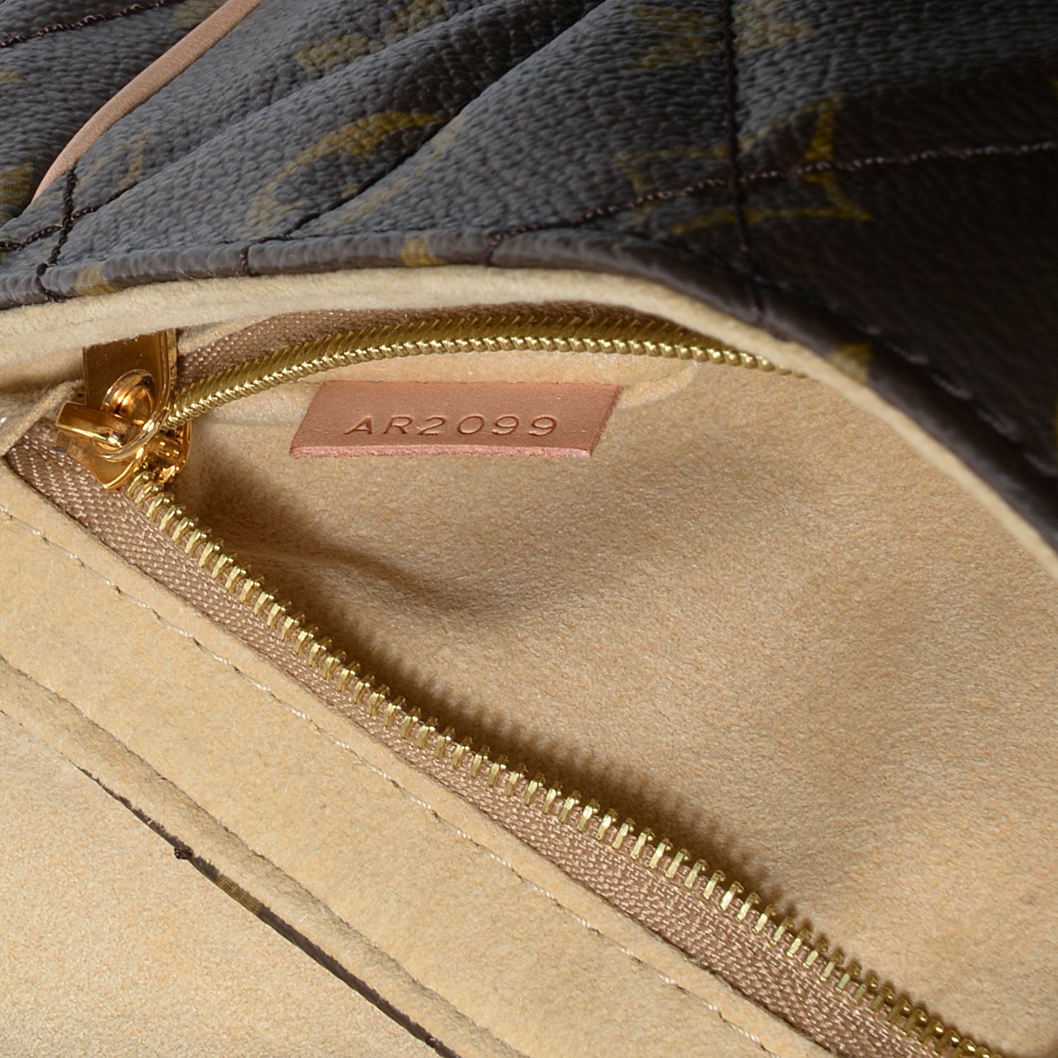 Louis Vuitton Monogram Etoile Clutch 7 of 7