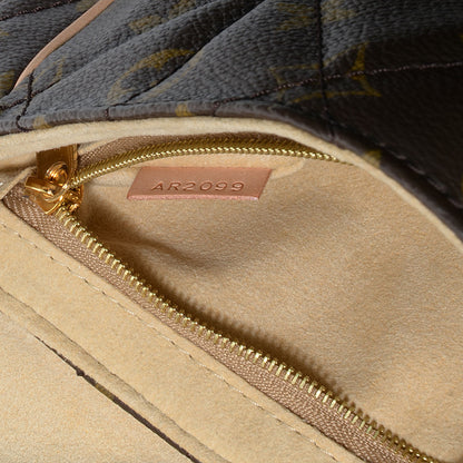 Louis Vuitton Monogram Etoile Clutch 7 of 7