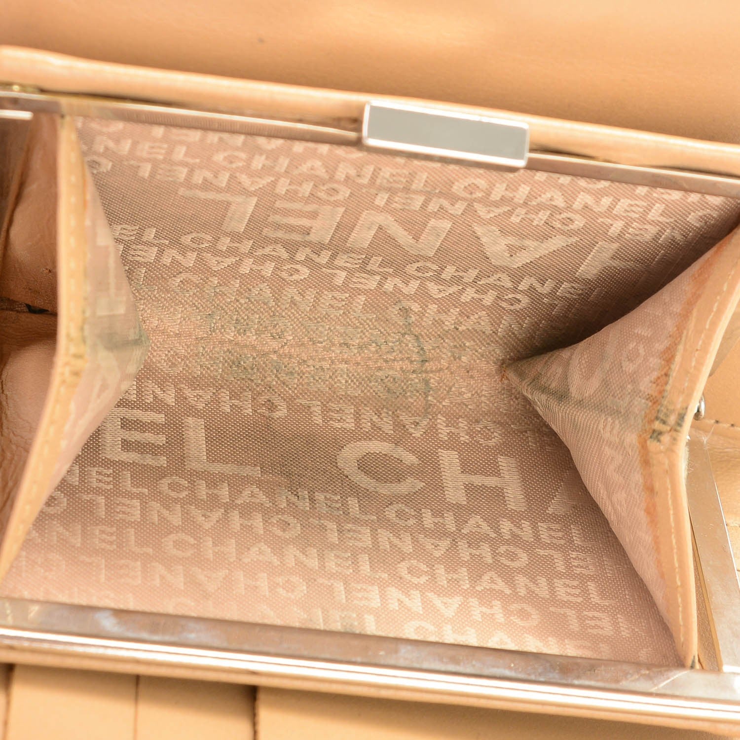 Chanel Lambskin Precious Symbols Wallet Beige 8 of 9