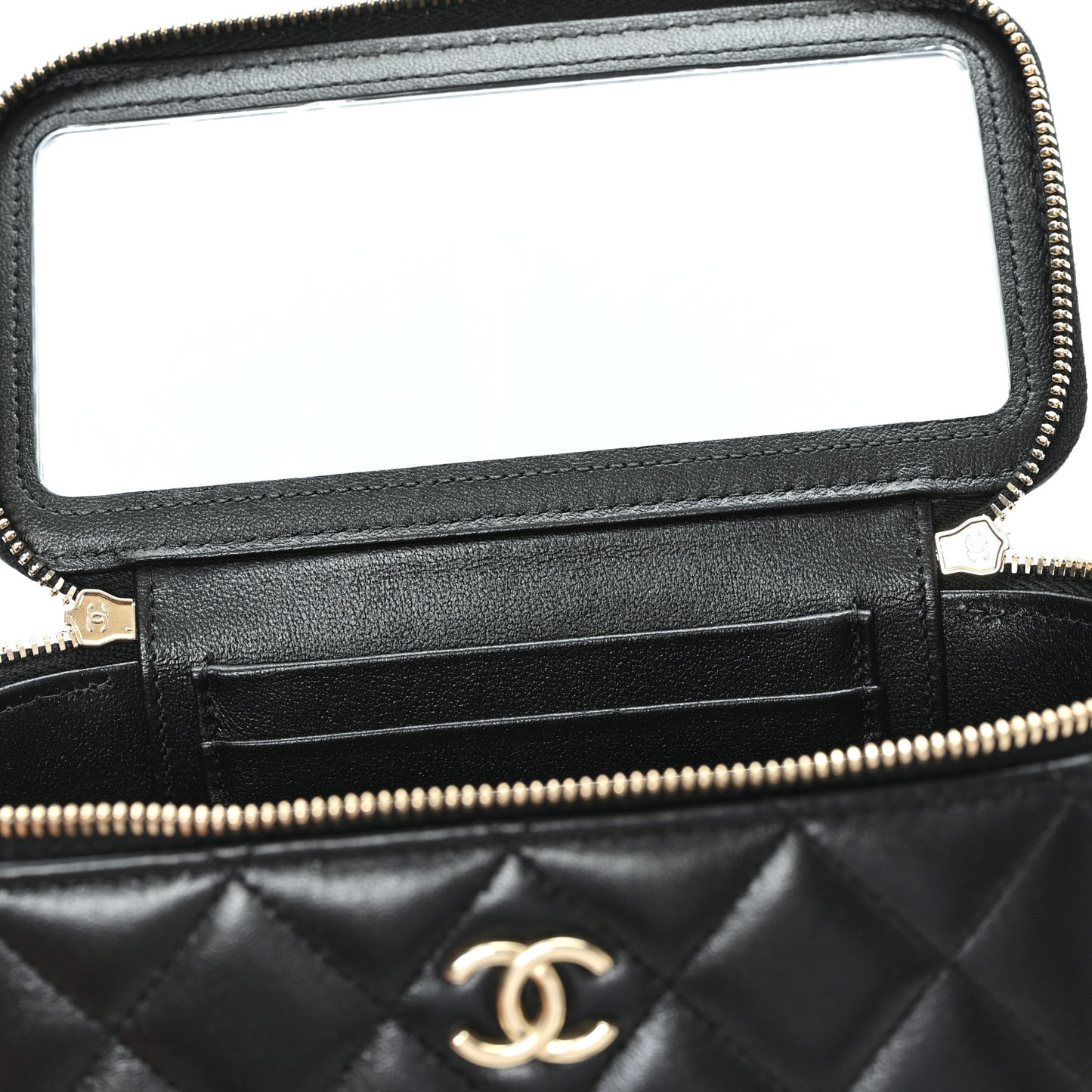 Lambskin Quilted Small Top Handle Vanity Case With Chain Black