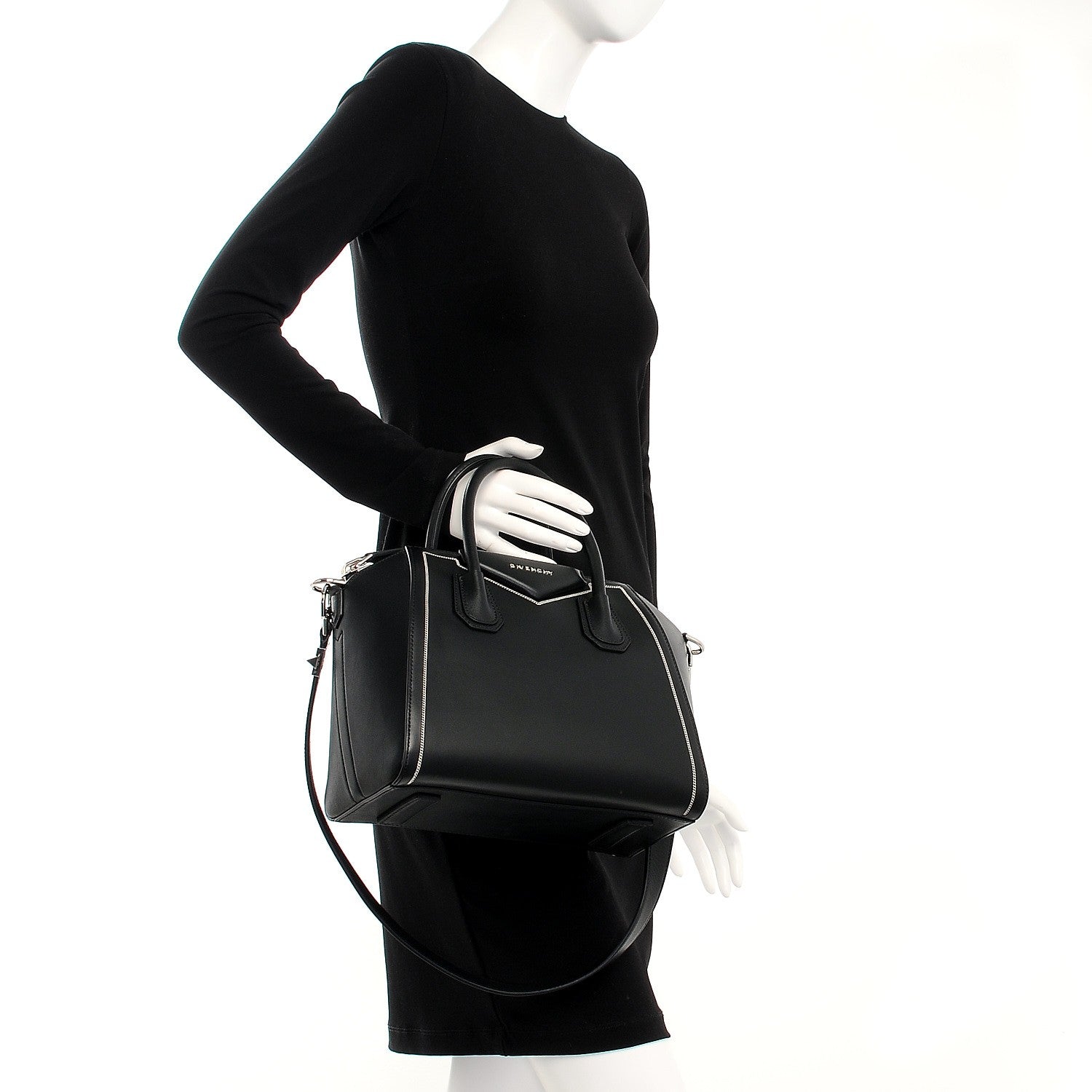 Givenchy Buffed Calfskin Small Chain Antigona Black 3 of 8