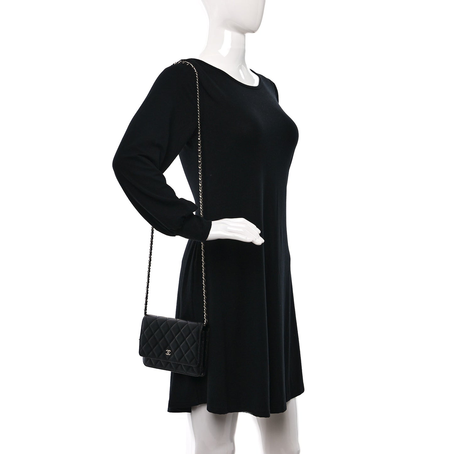 Caviar Quilted Wallet on Chain WOC Black
