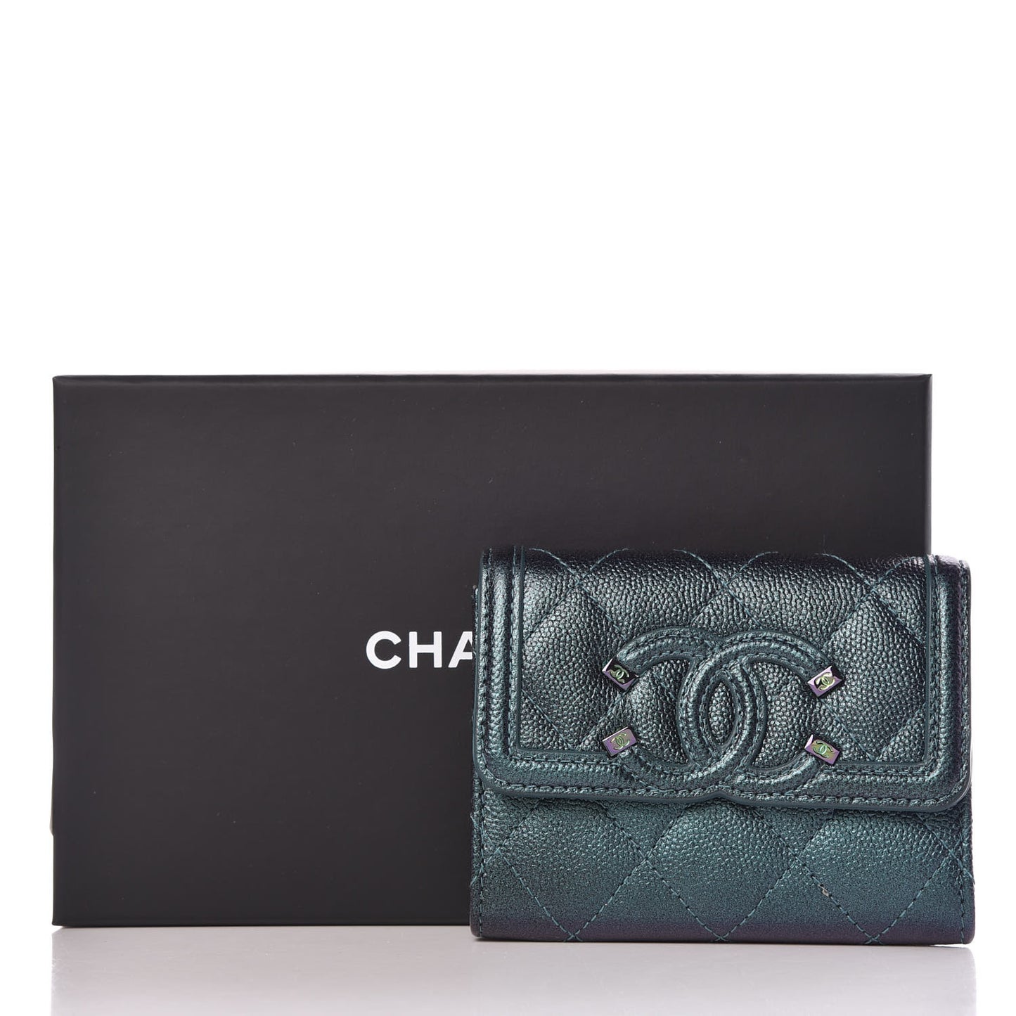 Iridescent Caviar Quilted Filigree Card Holder Dark Turquoise