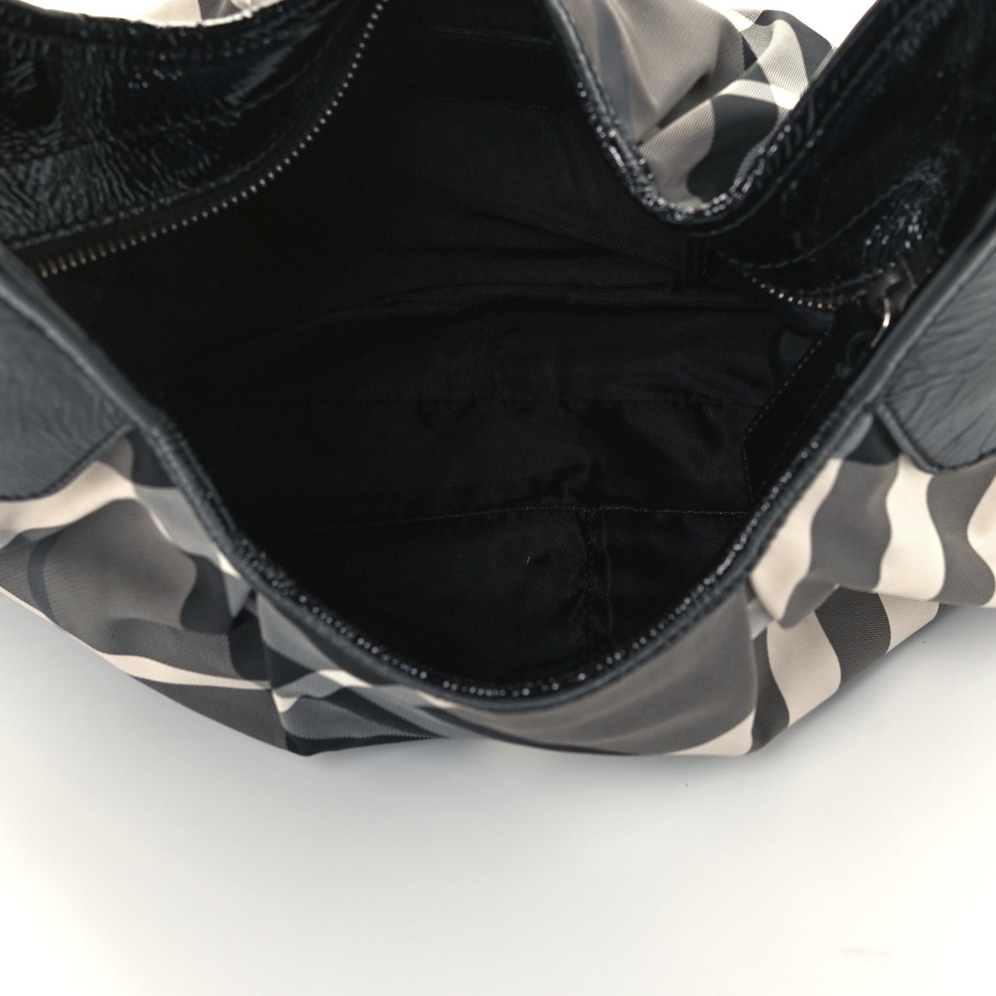 Beat Check Small Brooklyn Hobo Black
