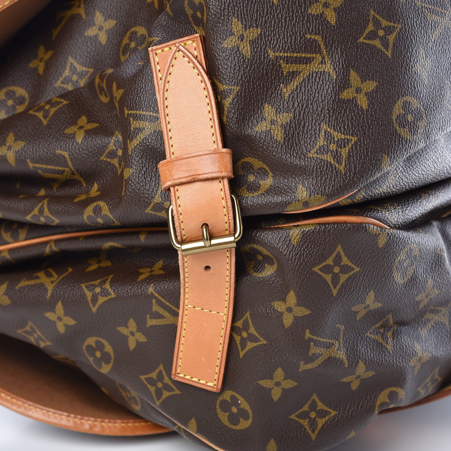 Louis Vuitton Monogram Saumur 43 6 of 19