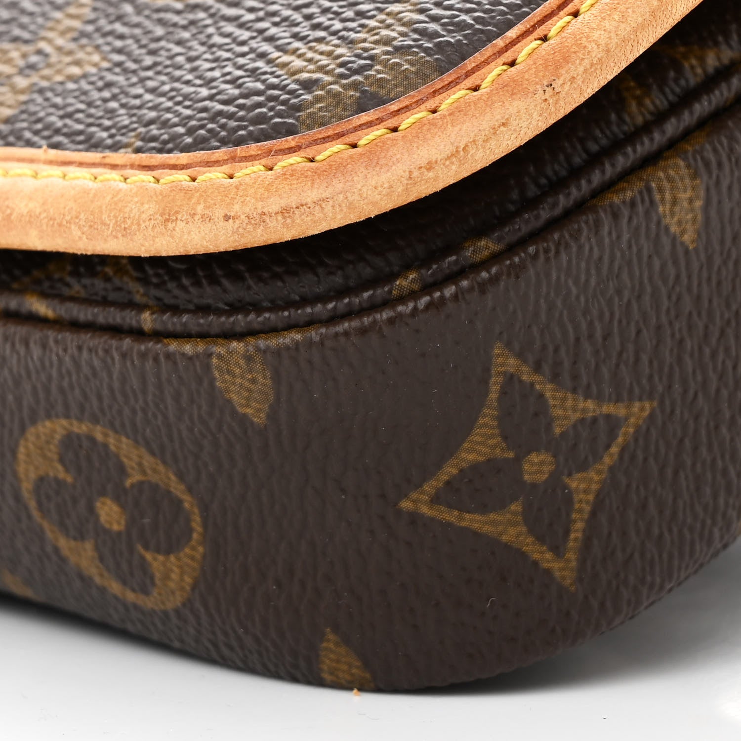 Louis Vuitton Monogram Bosphore Bum Bag 10 of 12
