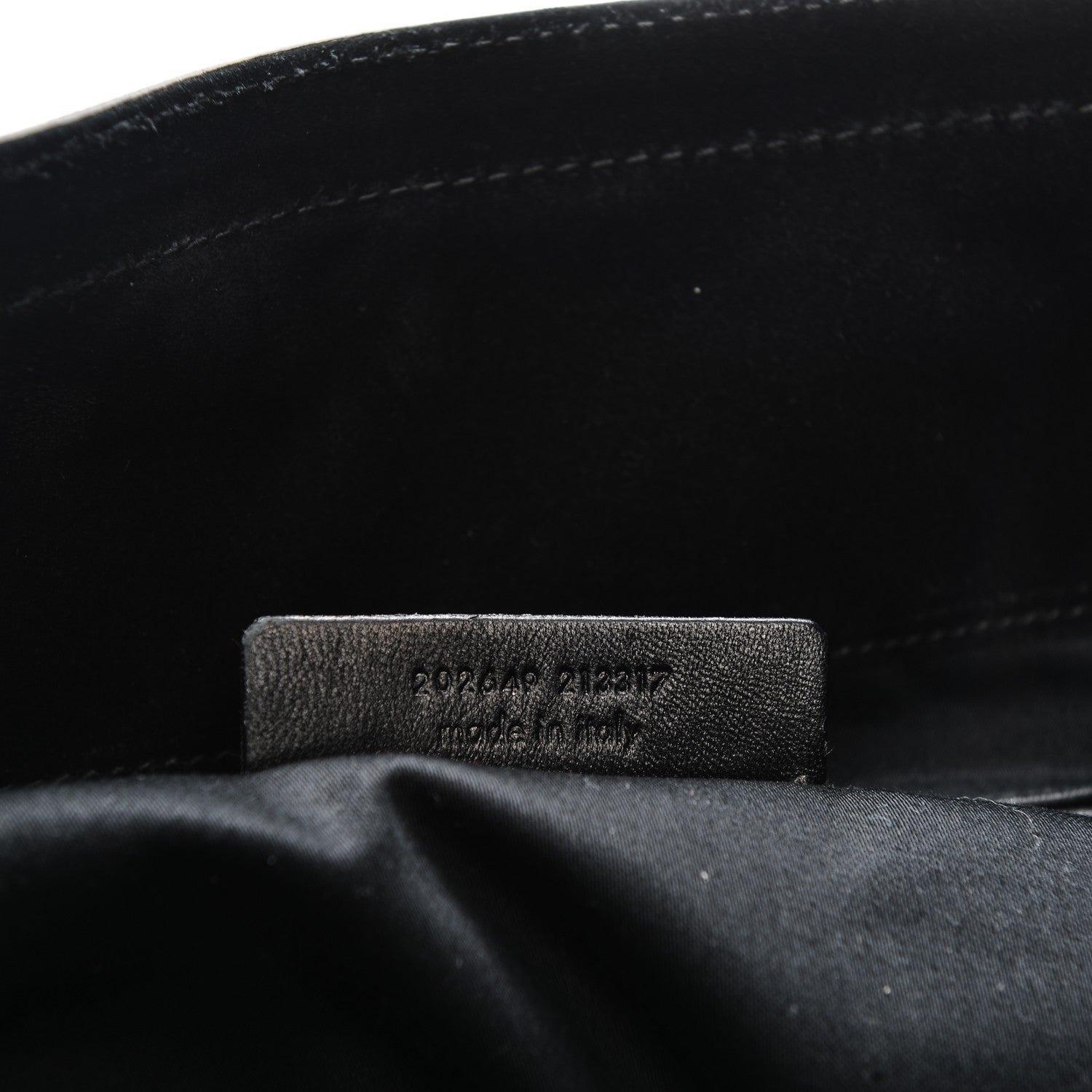 Saint Laurent Patent Small Downtown Black 7 of 8
