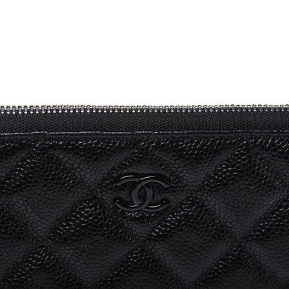 Chanel Caviar Quilted Medium Cosmetic Case So Black 12 of 16