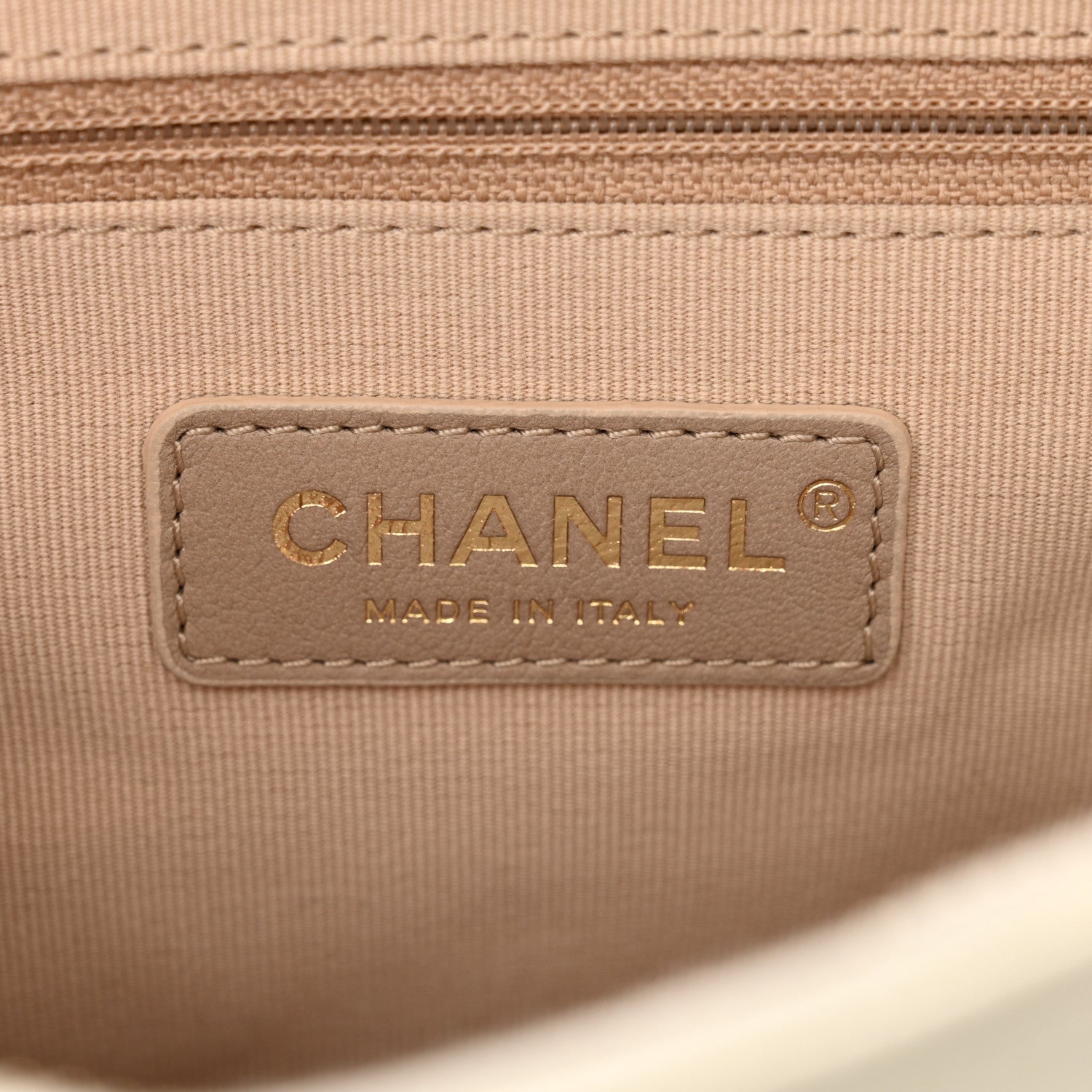 Chanel Shiny Caviar Quilted Chain Melody Backpack White 6 of 12