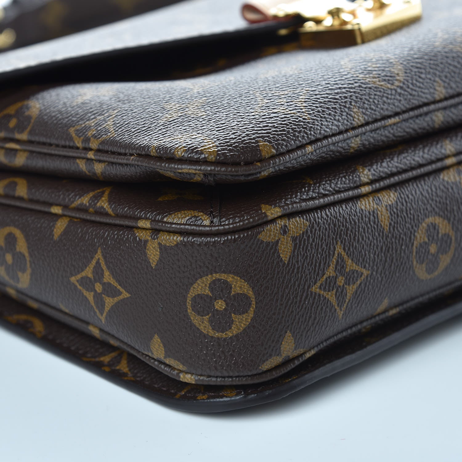 Louis Vuitton Monogram Pochette Metis 9 of 10