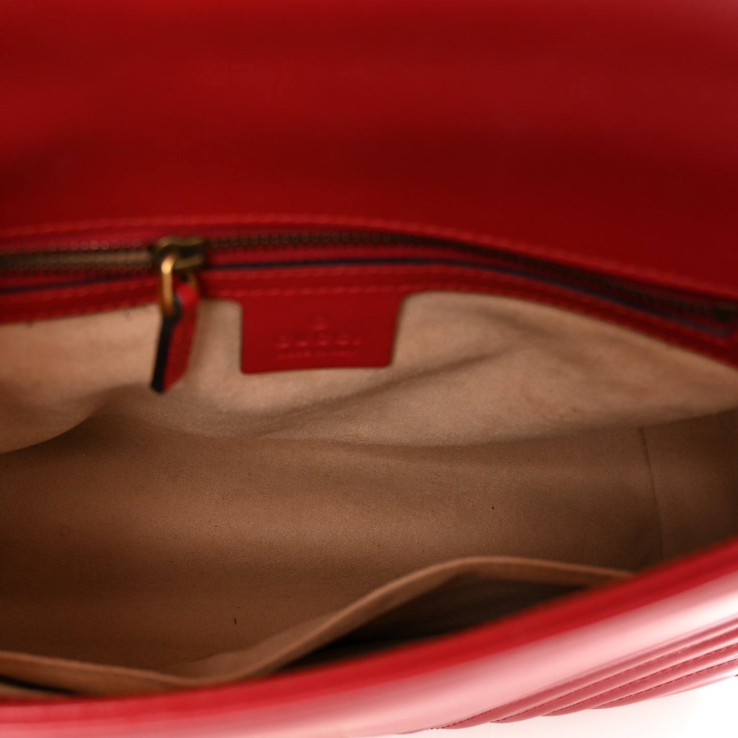 Calfskin Matelasse Small GG Marmont Top Handle Shoulder Bag Hibiscus Red