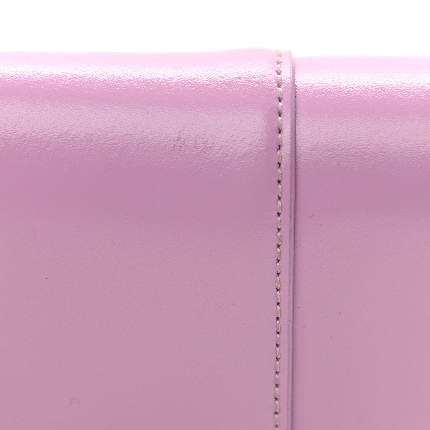 Shiny Box Calfskin Tonal B Hourglass Chain Bag Liliac