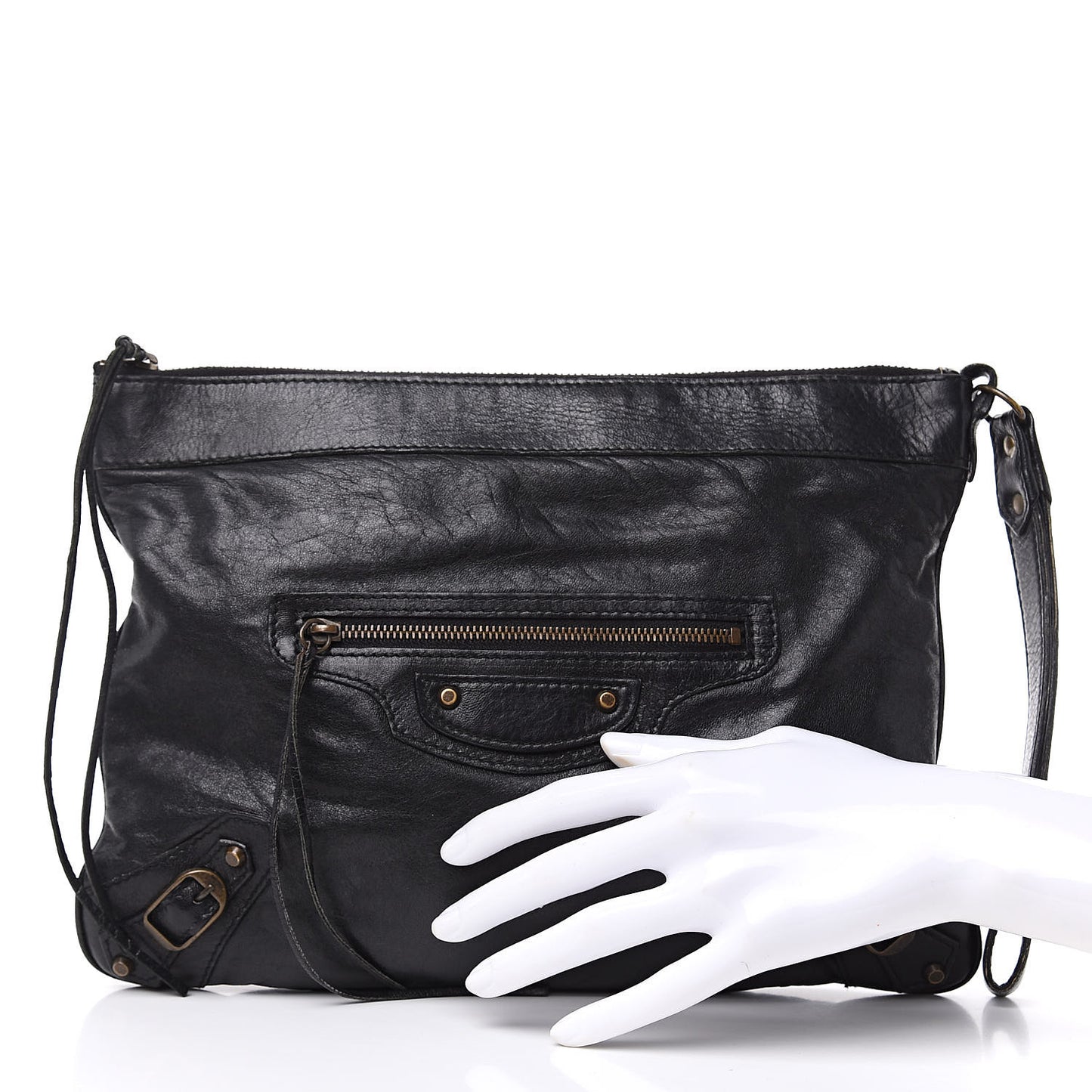 Agneau Classic Hardware Flat Handle Clutch Black