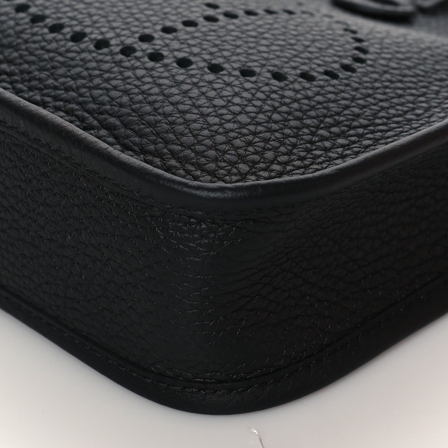 Hermes Taurillon Clemence Evelyne TPM Black 10 of 11