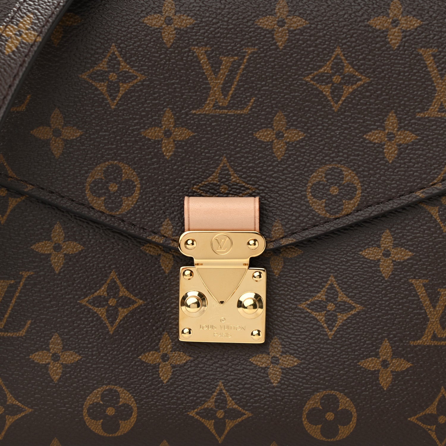 Louis Vuitton Monogram Pochette Metis 8 of 11
