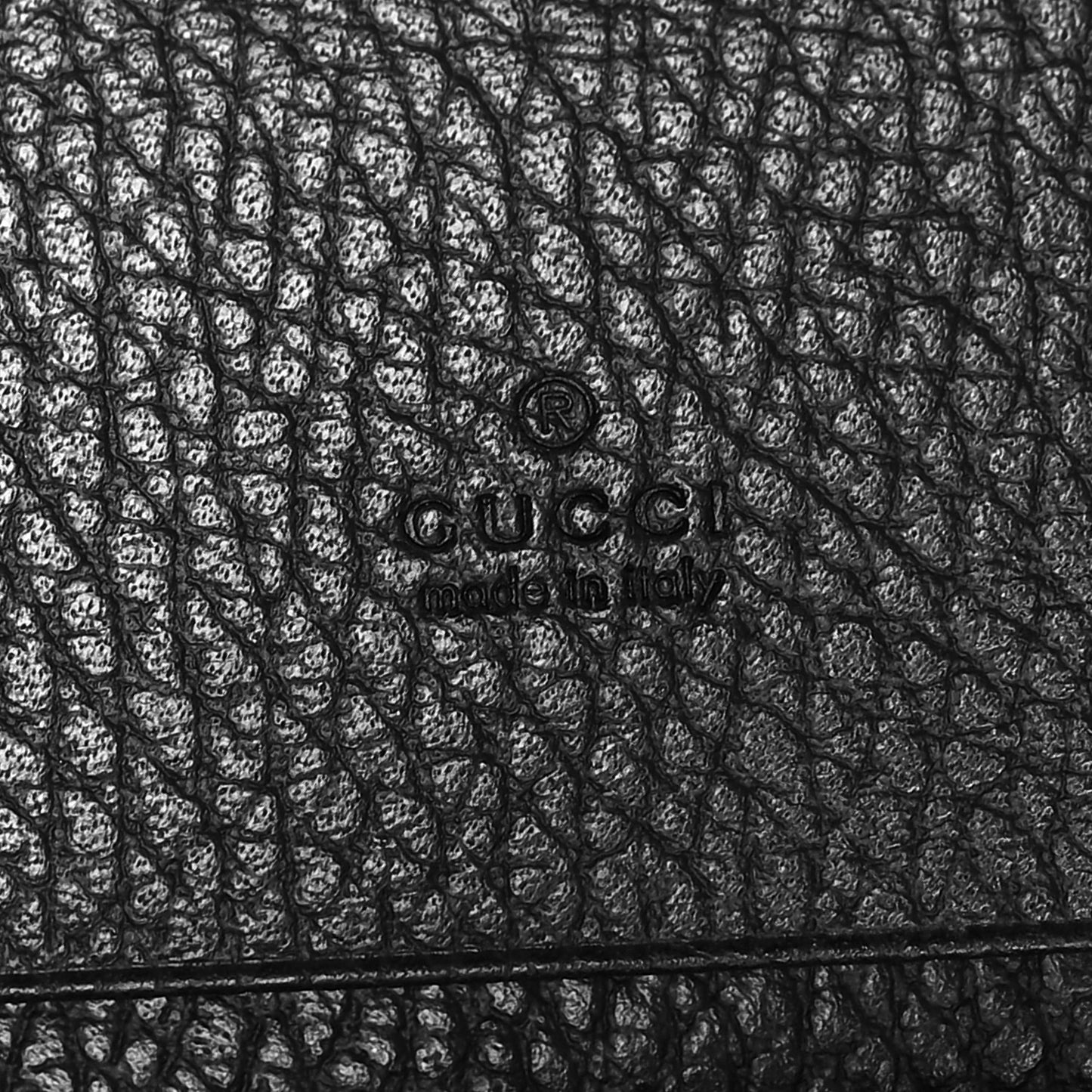 Pebbled Calfskin GG Marmont Card Case Black